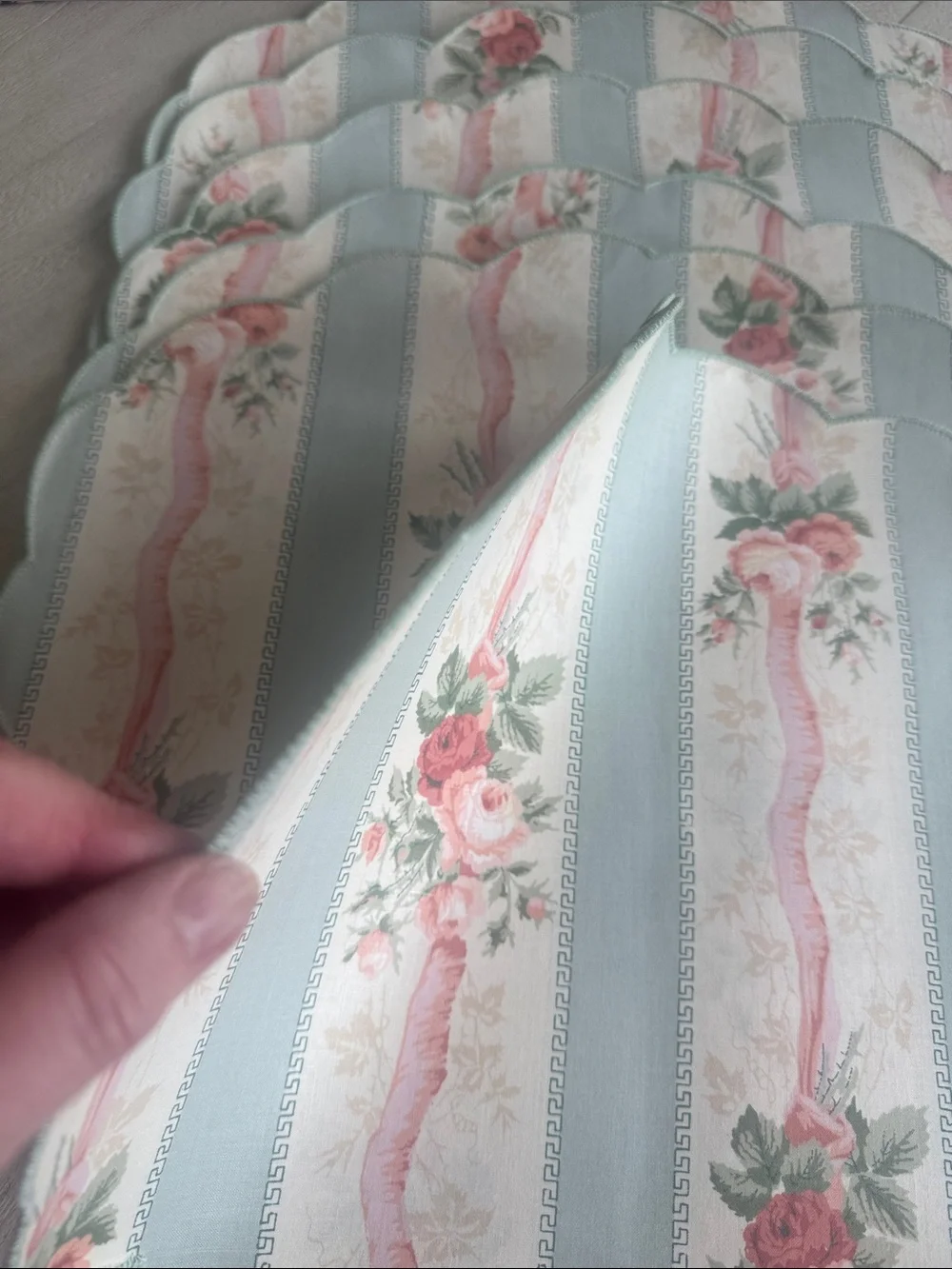 NWOT Set of Sateen Placemats (6)& Napkins (6)